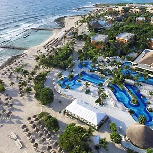 luxury-bahia-principe-akumal-riviera-maya.allrivieramayahotels.com/
