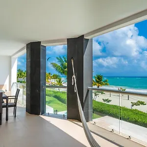 pure-mareazul-riviera-maya-playa-del-carmen.allrivieramayahotels.com/